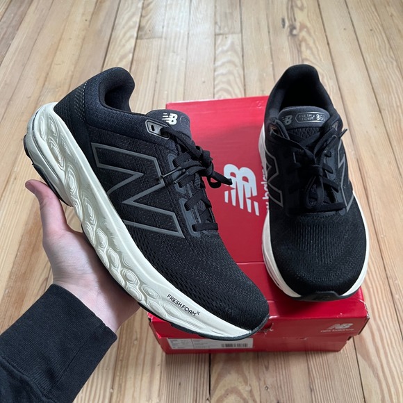 New Balance Other - New Balance Fresh Foam X 860v14 Mens 9 Black White Running Shoes M860K14 comfort